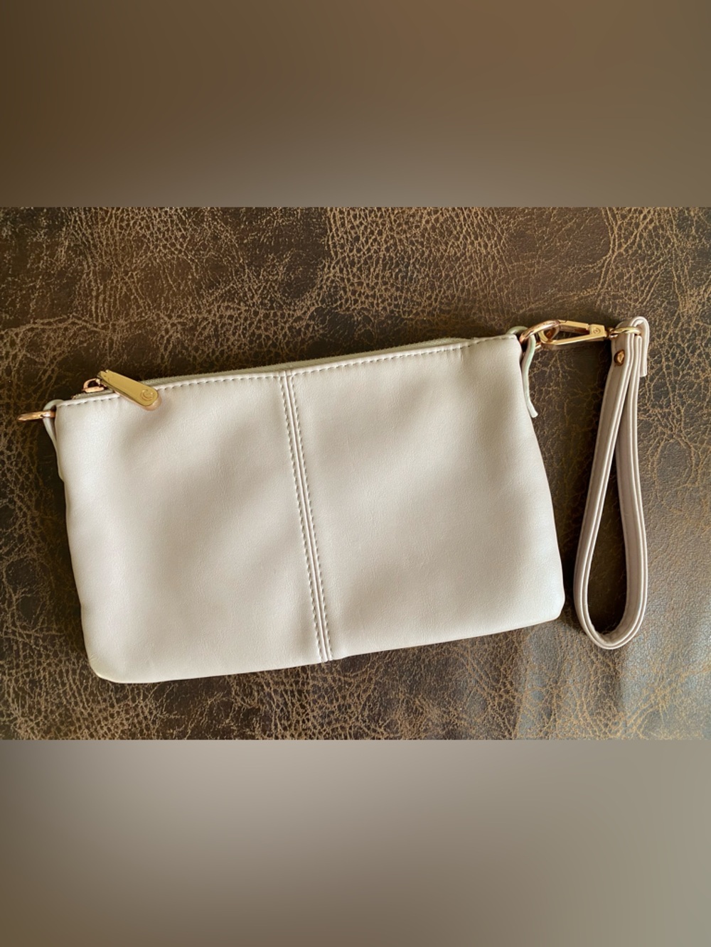 Charming Charlie Dusty Pink PurseWristlet Clutch - Minimalist Travel